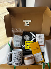 Load image into Gallery viewer, Cozy Winter Gift Box